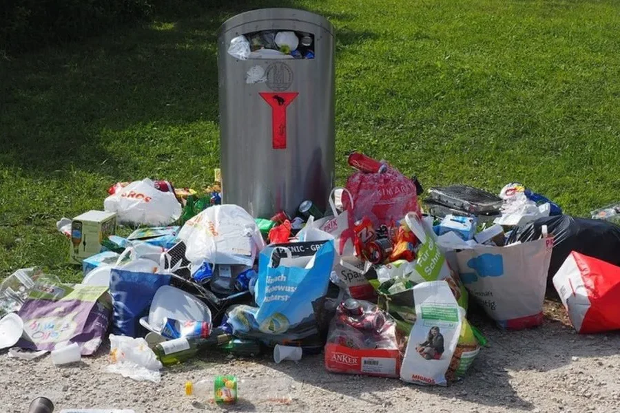 Soluciones para el Problema de Contaminación de la Basura RSU